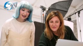 Red Lipstick Monster ambasadorką pierwszej lalki Barbie w spektrum autyzmu